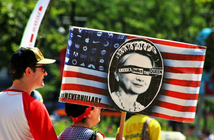 indict-the-queen-1-hdri